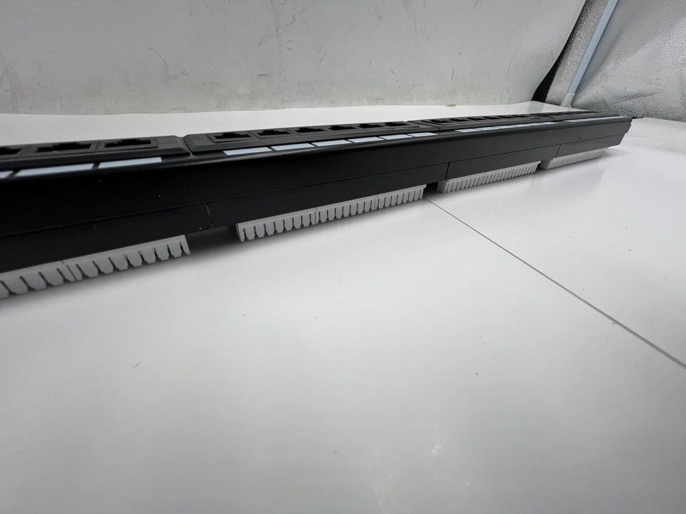 Iwillink Rackmount or Wall Mount Patch Panel Cat6 RJ45 Patch Panel Black