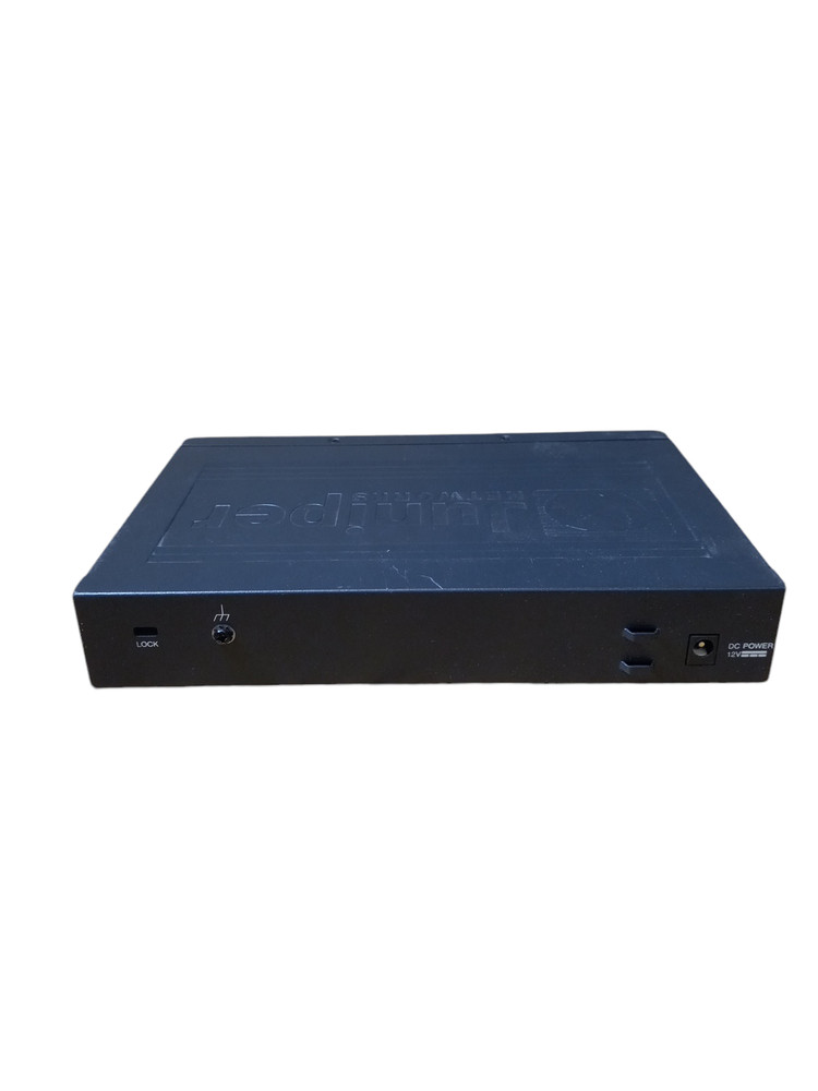 Juniper Svcs Gateway 100 with 8xfe (SRX100B) tested working great