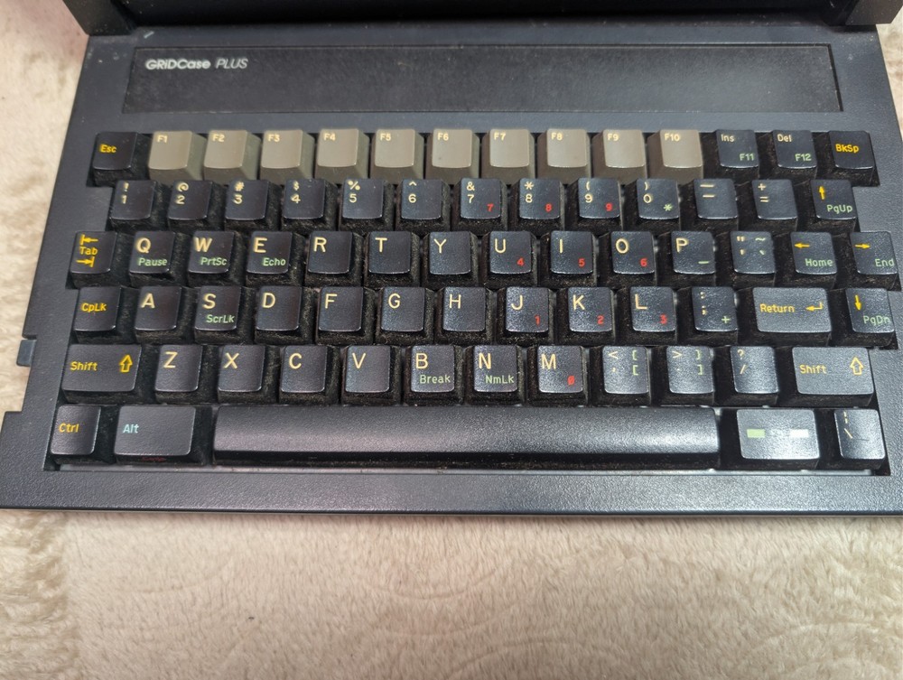 Vintage Gridcase 3 Plus Computer U.S. Central Command Air Force MacDill 1980's