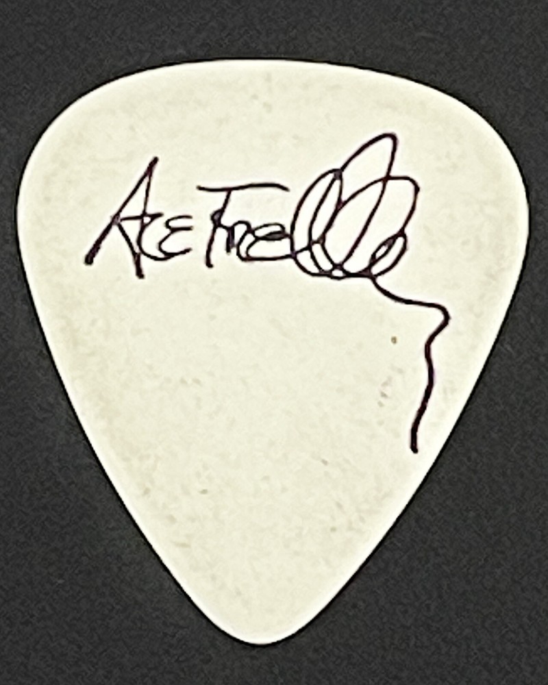KISS ACE FREHLEY  DYNASTY GUITAR PICK 1979
