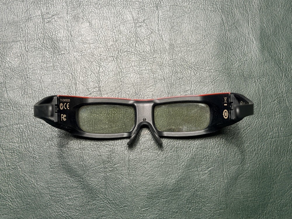 Panasonic TY-EW3D2M Active Shutter 3D Glasses Red OEM - Includes Case