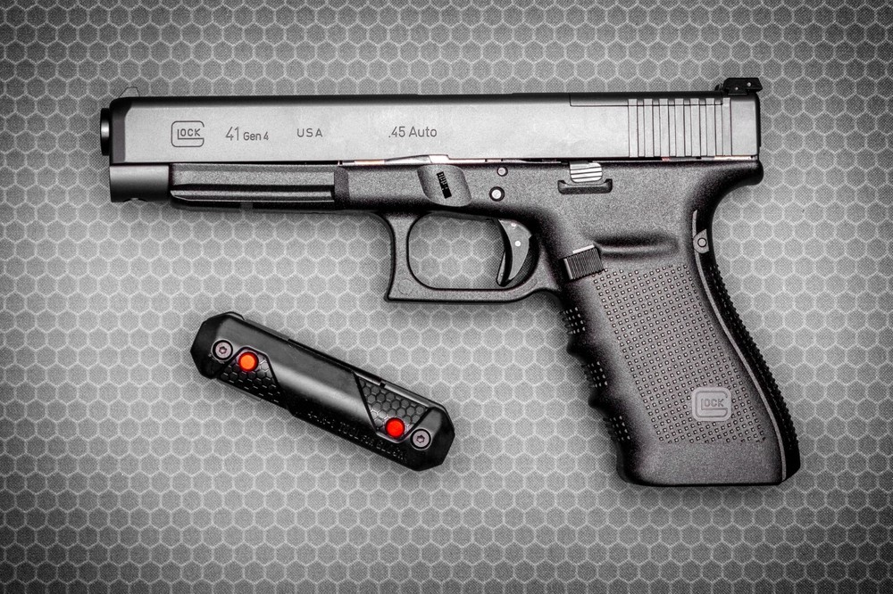 Real Avid 4-in-1 Multitool for Glock | Sight & Punch Tool, Screwdriver AVGLOCK41