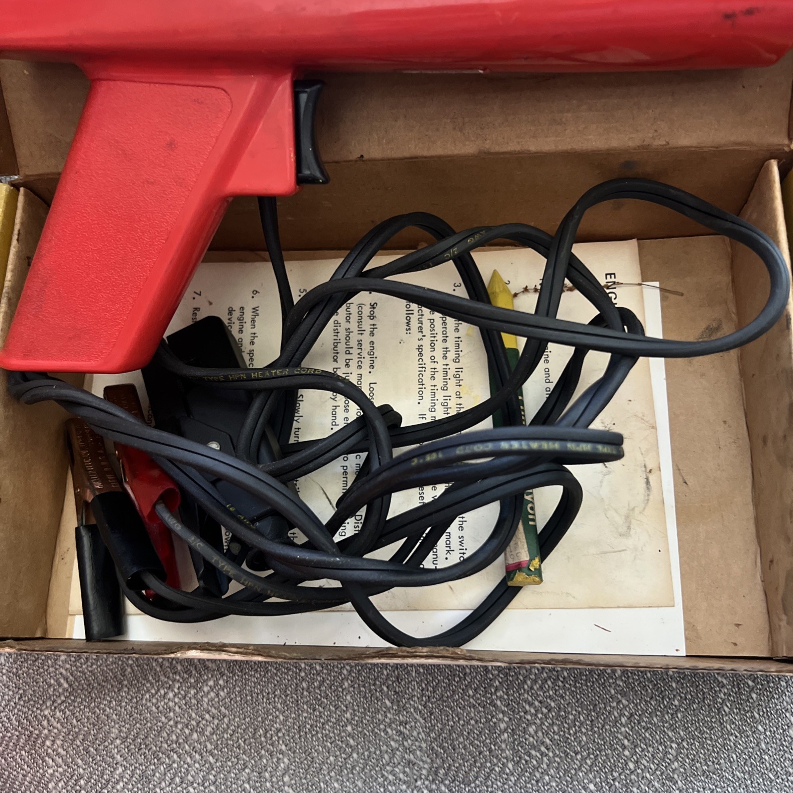 Vintage Actron L-200 Clamp-On Timing Light D.C. Style 6112