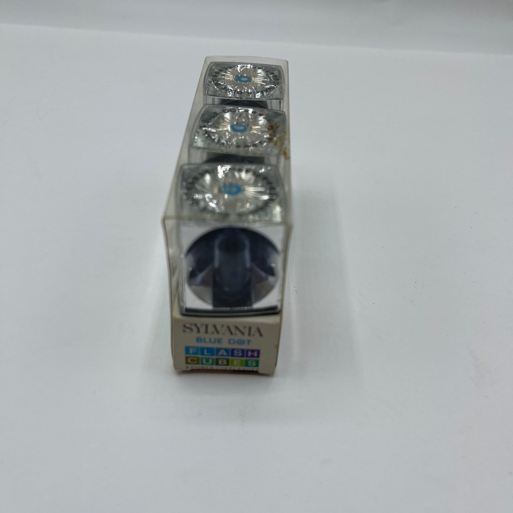 Sylvania Blue Dot Flash 3 Cubes Pack