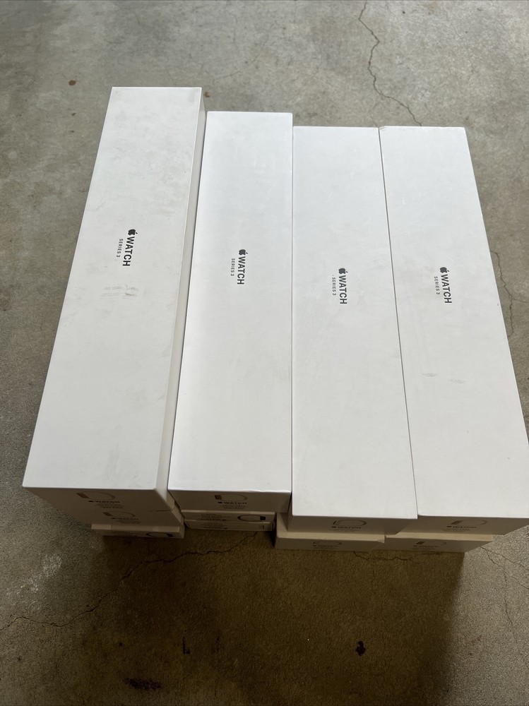 (Empty Box Only) Apple Watch series 3