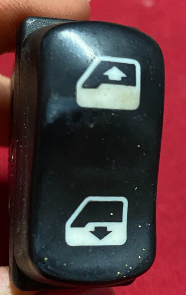 PETERBILT ELECTRONIC WINDOW SWITCH