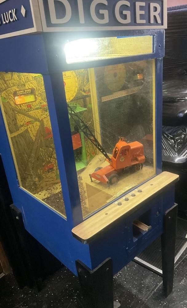 Vintage Williams Sidewalk Engineer Crane Digger Machine