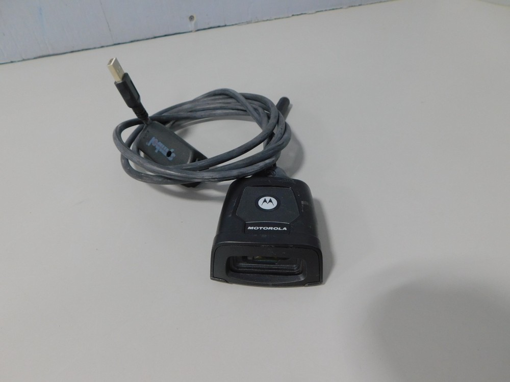 Motorola DS-457 Barcode Reader Scanner DS457-SR20009 w/ USB Cable