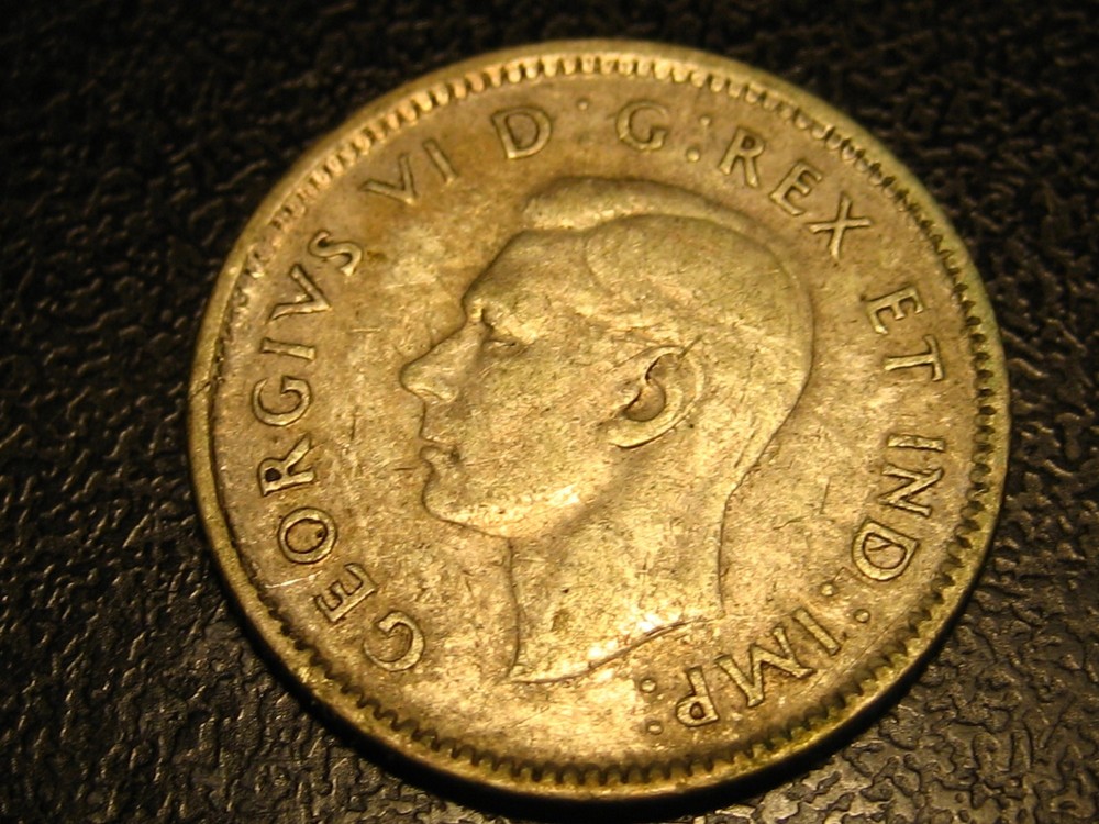 1945 Canadian Dime