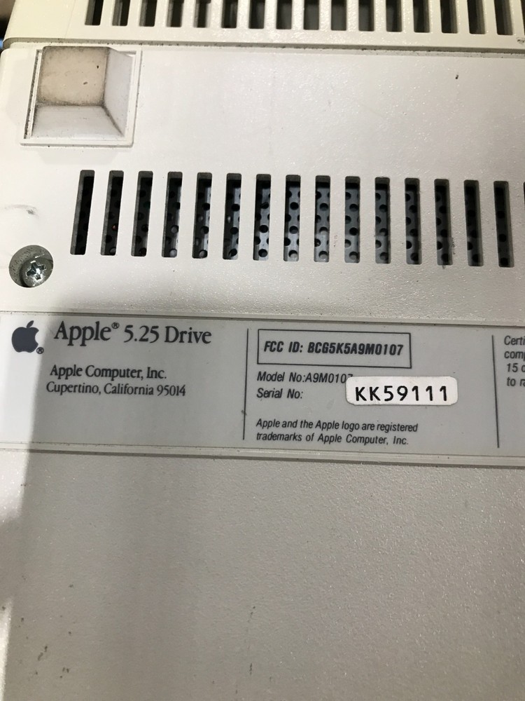 🍎 Vintage Apple Computing 5.25" External Floppy Disk Drive A9M0107