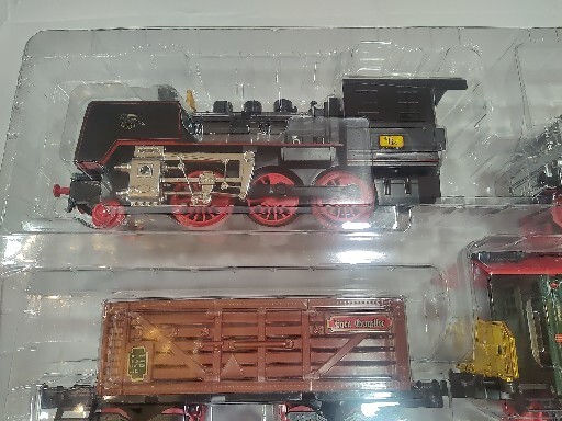 Amazon Basics Remote Control Battery Operated Hobby Set