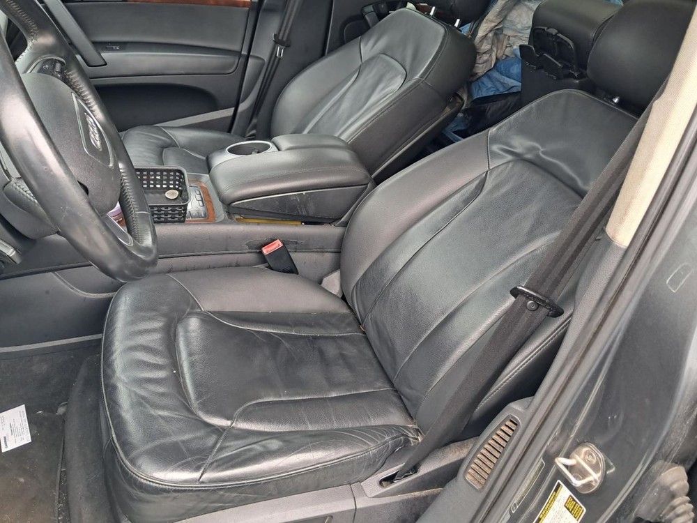 Q7 AUDI 2015 Glove Box 4803262