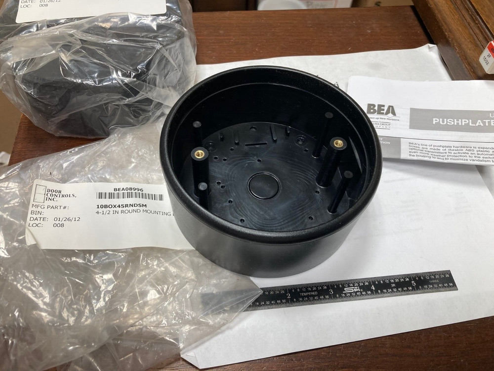 BEA 10BOX45RNDSM, Round Mount Box, Plastic, 4-1/2", New