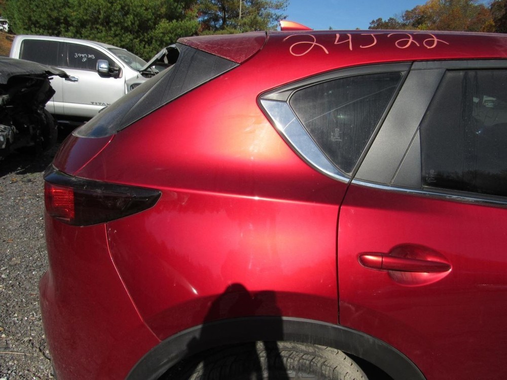 CX-5 2017 Glove Box 1000541