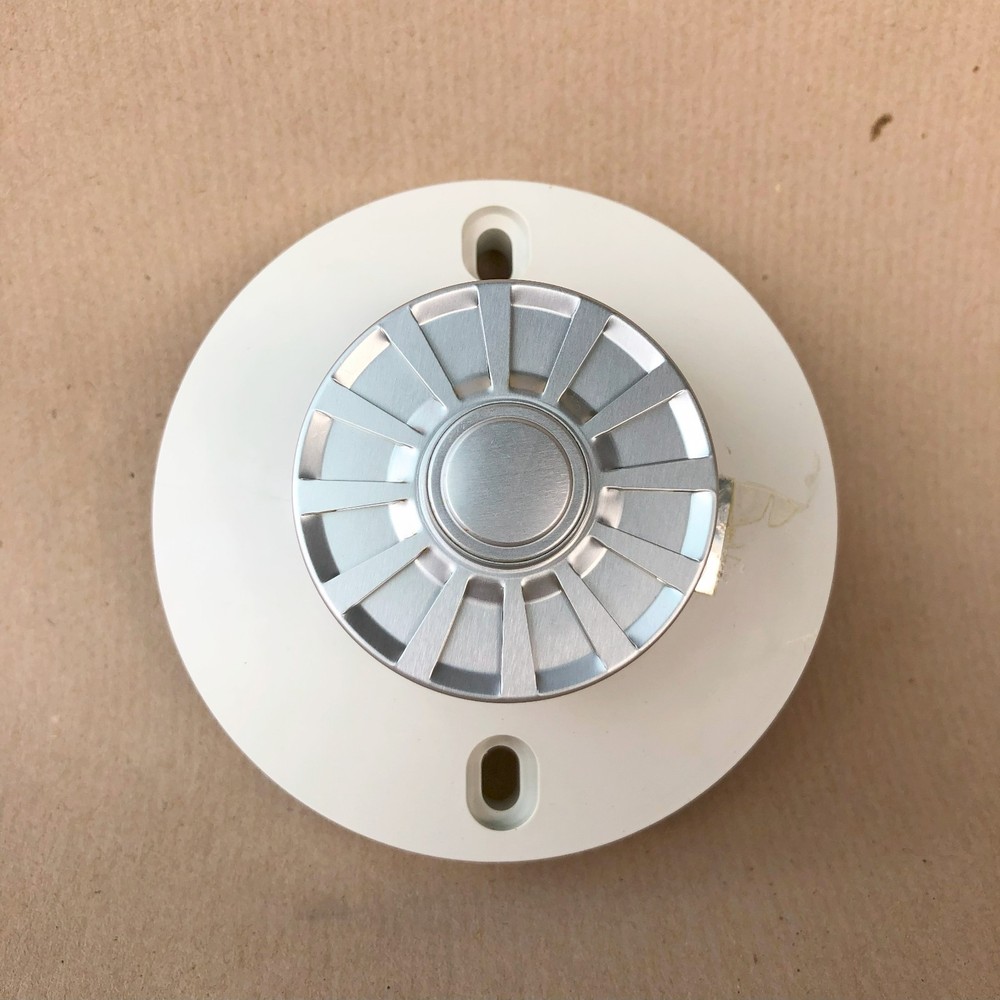 OKI FD-6111 HEAT DETECTOR FD6111