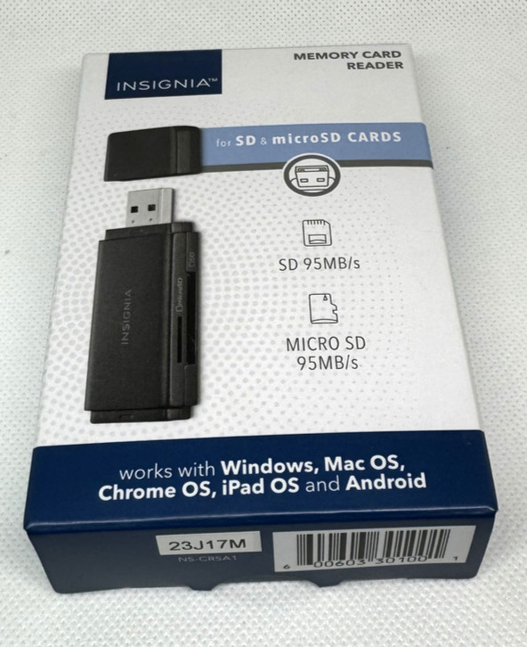 Insignia USB 3.2 SD and microSD Memory Card Reader - Black - NS-CRSA1