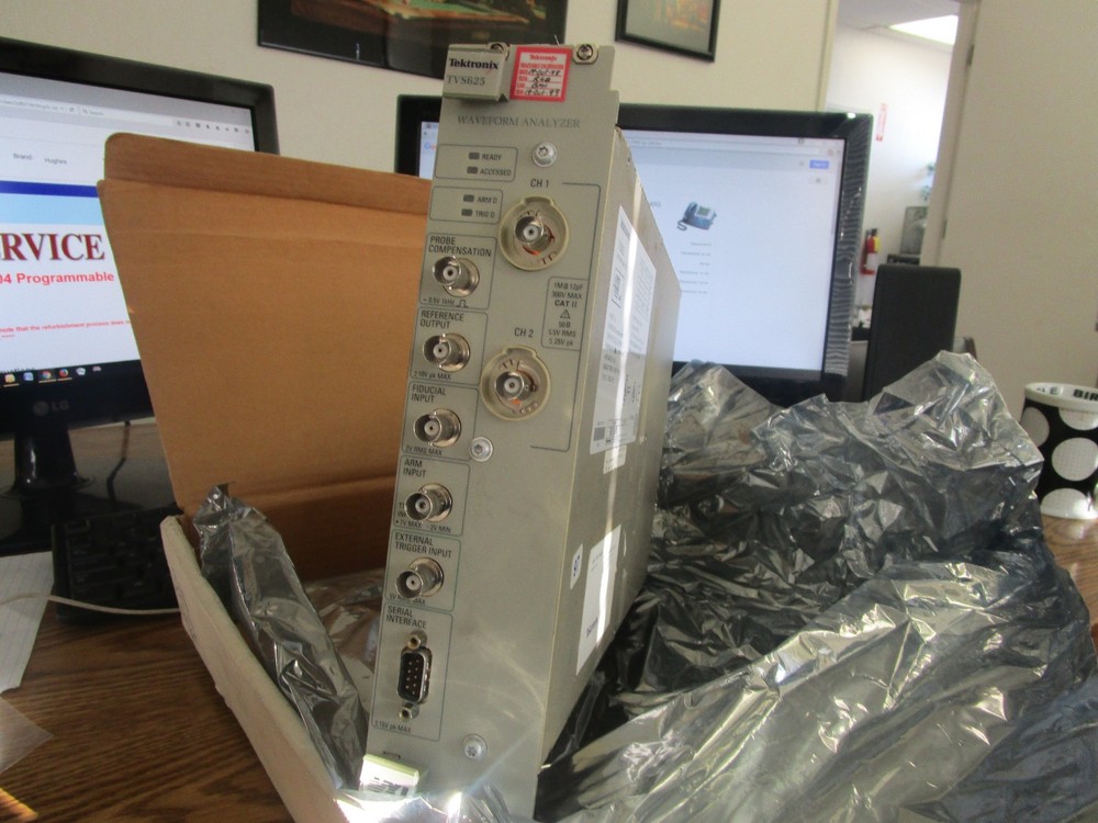Tektronix Model: TVS625 Waveform Analyzer. VXI Rev: 1.4