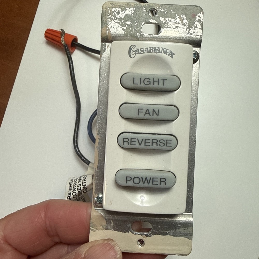 Casablanca W-32 Inteli-Touch Wall Control