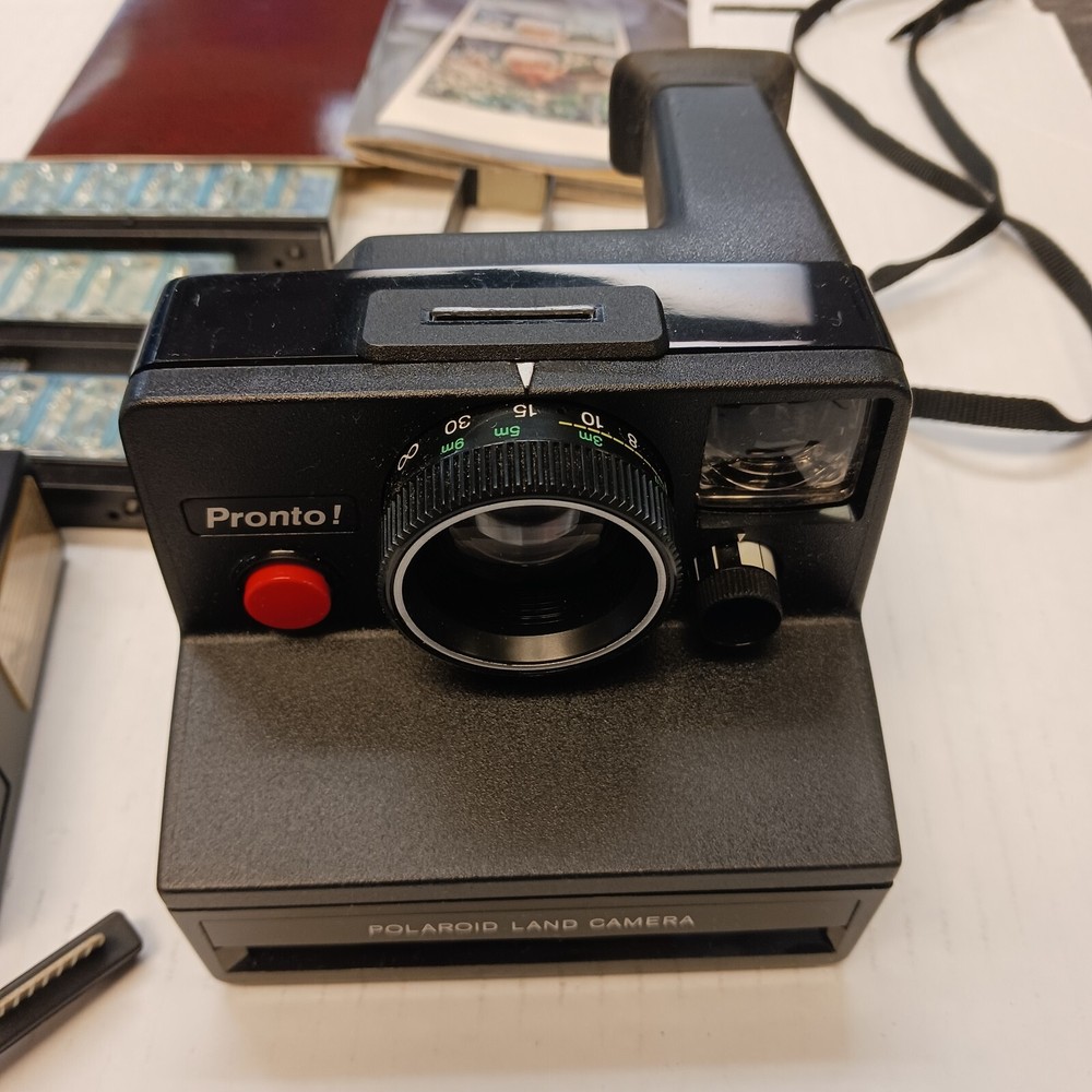 Polaroid Land Camera Pronto! with Strap Untested WITH Flashbar and Kalimar Flash