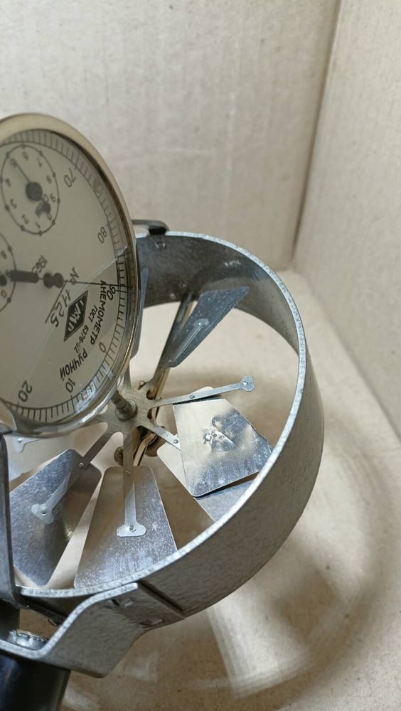 Vintage Mechanical Anemometer Soviet Wind Indicator USSR 1965s DESCRIPTION!