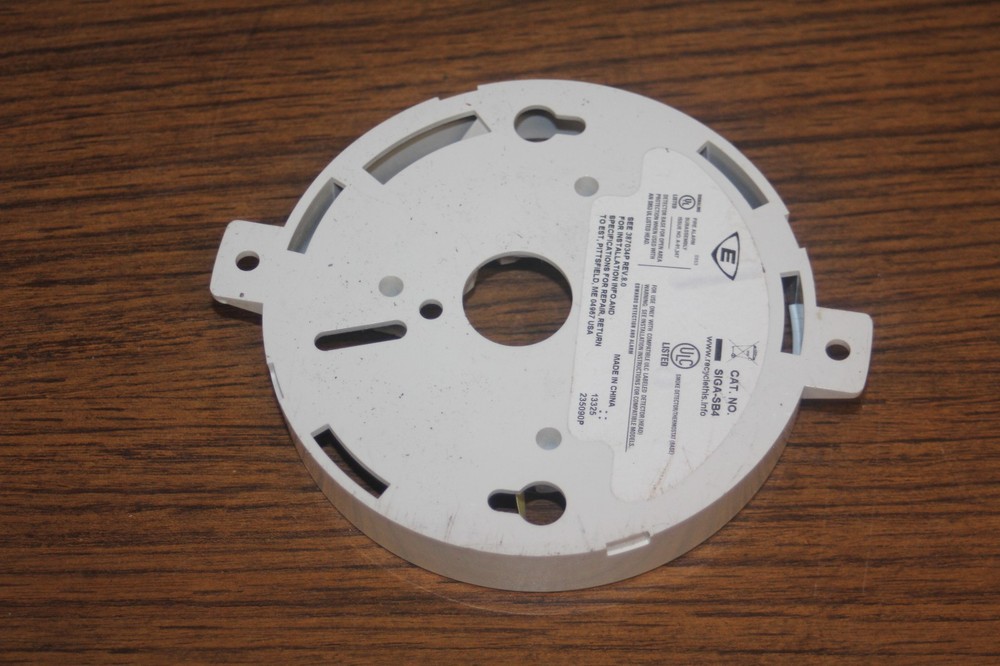 Edwards EST SIGA-SB4 Detector Mounting Base