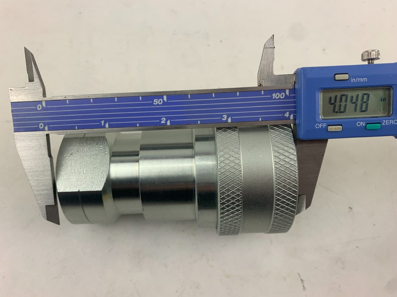 Hydraulic Quick Disconnect ISO B HNV1F Female Poppet Coupler
