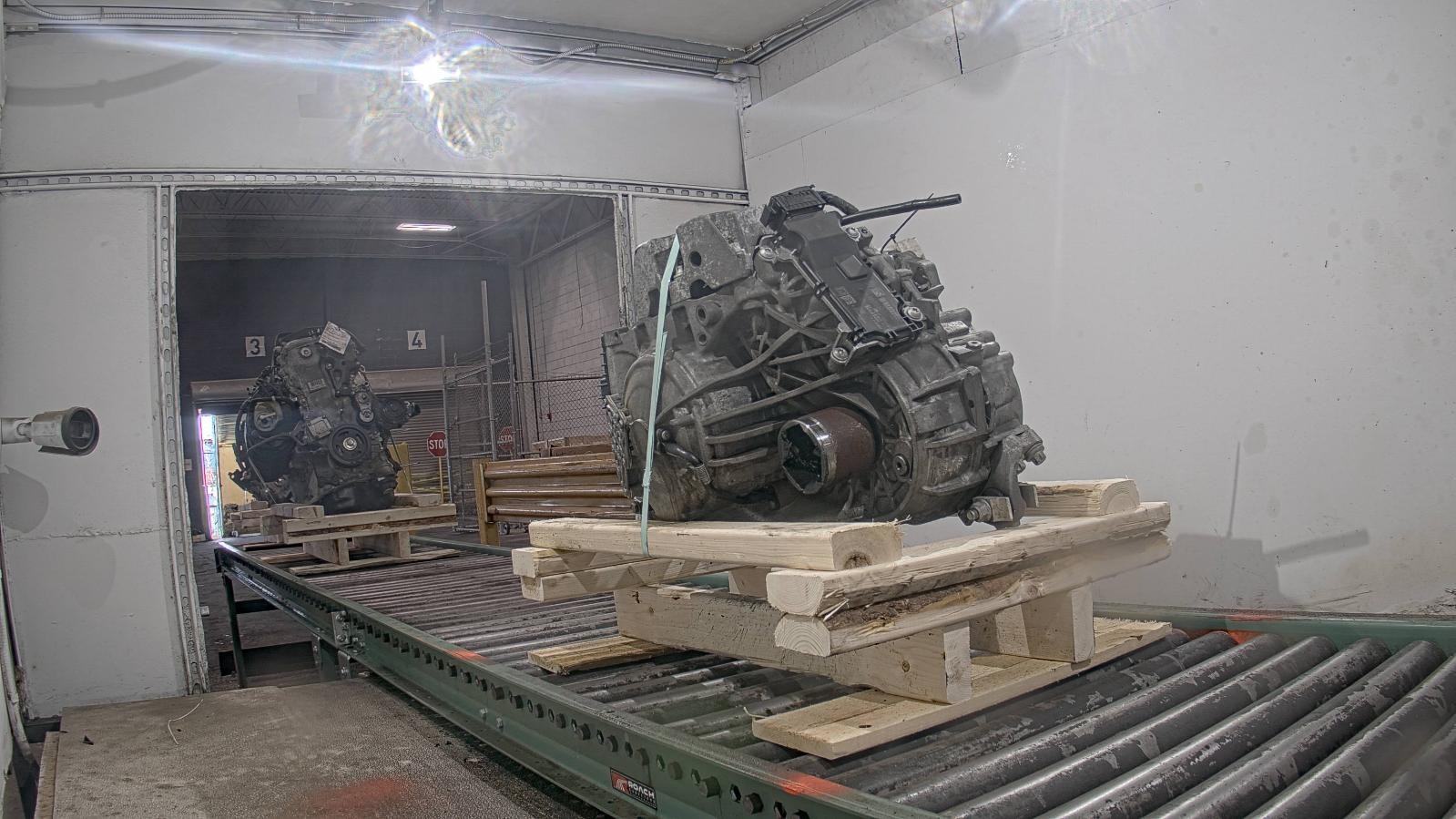 Used Automatic Transmission Assembly fits: 2015 Chrysler 200 AT Sedan 2.4L 9 spe