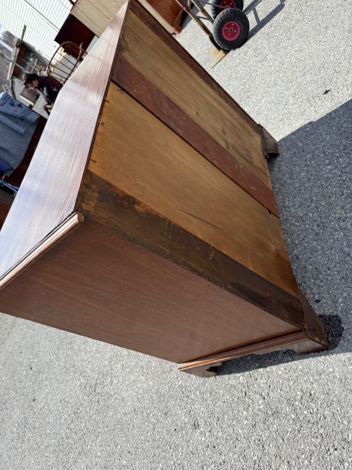 Antique walnut chippendale chest of drawers dresser bracket feet 1780 country