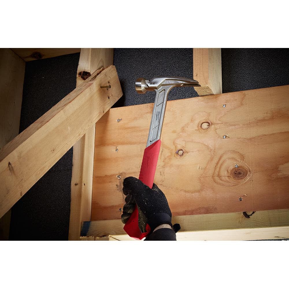 Milwaukee 22 Oz Milled Face Framing Hammer