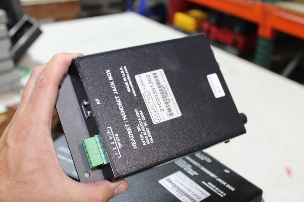 Avtec  Headset / Handset Jack Box, Model: 21003301202