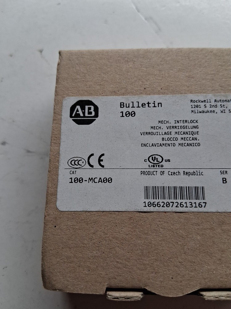 Allen-Bradley 100-MCA00 Mechanical Auxiliary Contactor Interlock Ser B