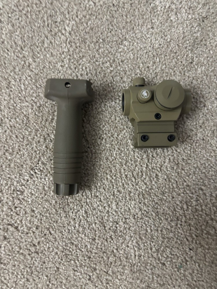 Lancer Tactical Airsoft AR