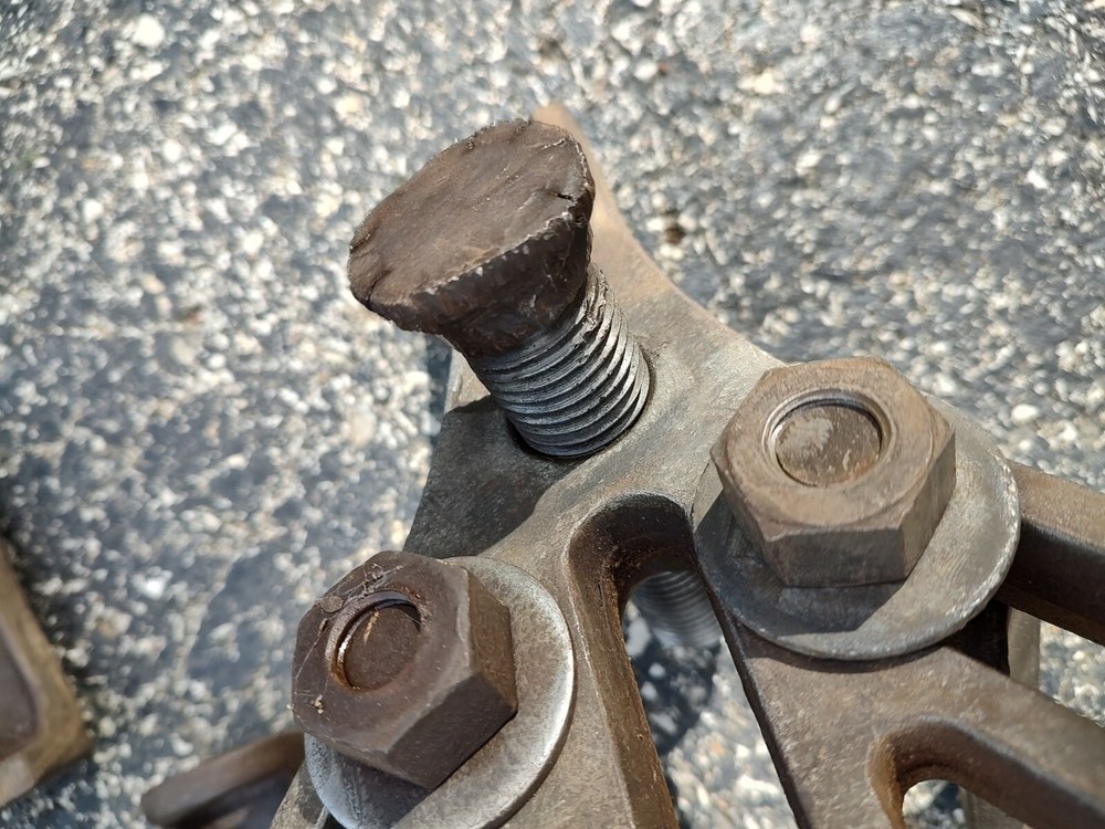 READ Springfield 500 universal wheel hub, gear puller
