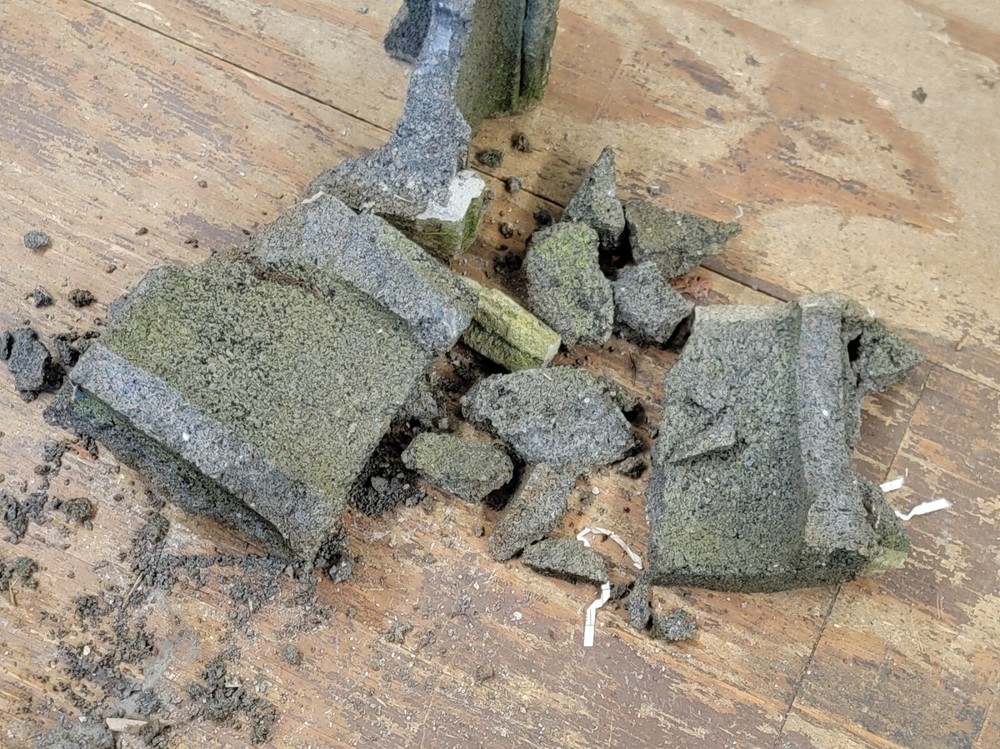 Hitachi H65 Demolition Hammer (No Drill Bits)