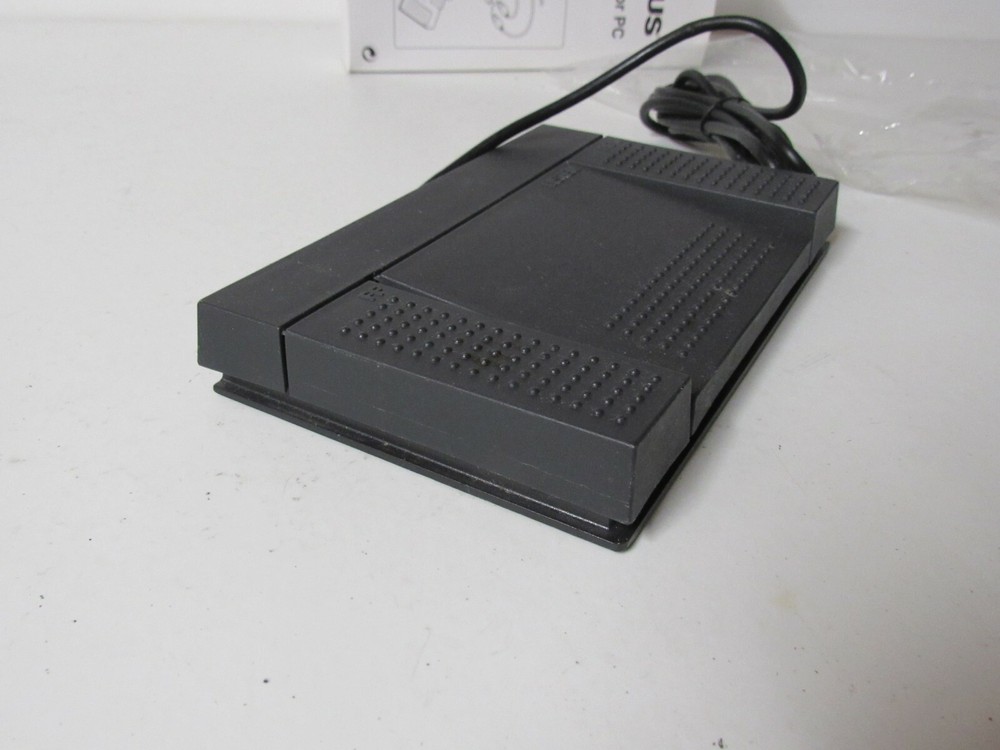 Olympus RS23 Foot Switch for PC with cables & Software. FAST FREE SHIPPING.