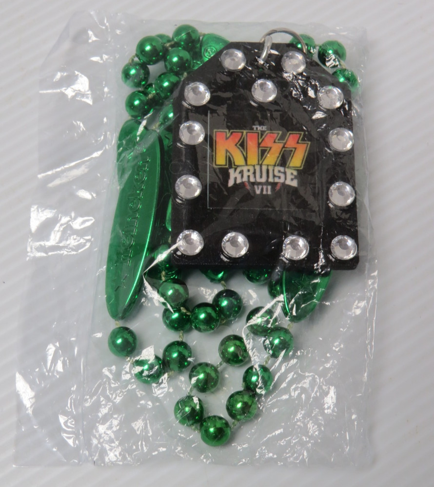 KISS KRUISE VII 2017 MARDI GRAS BEADED NECKLACE IN PACKAGE