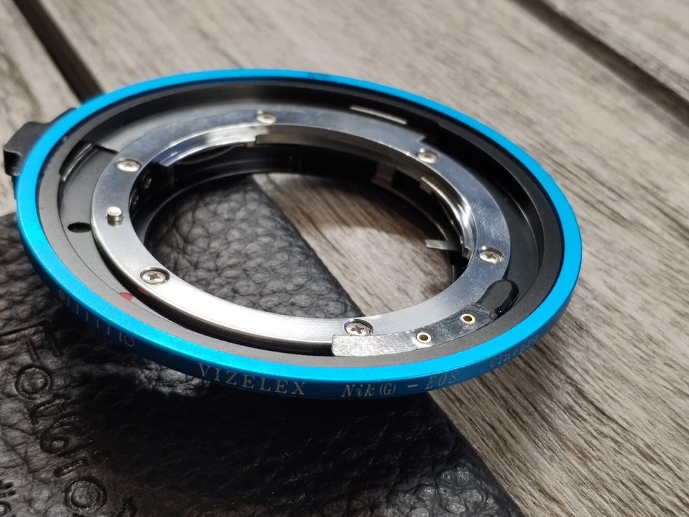 Vizelex Nikon (G) - EOS Lens Mount Adapter w/ Case