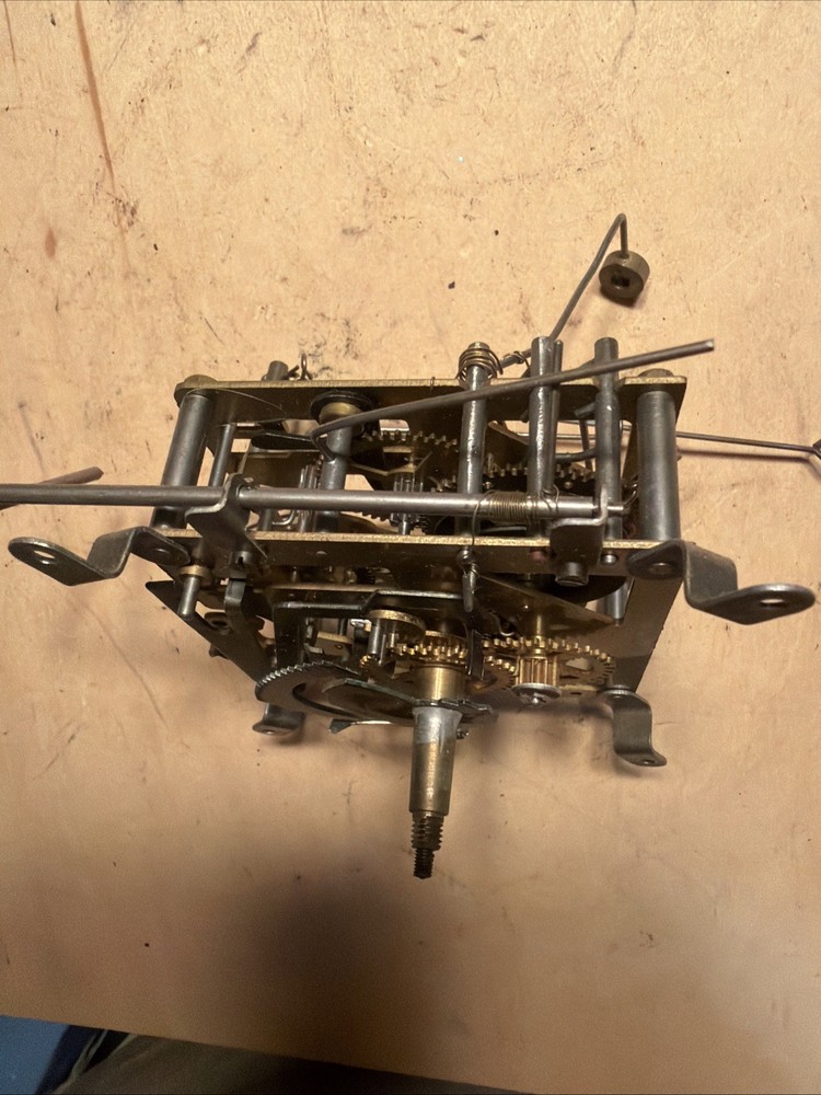 Vintage Germany Cuckoo Clock Unex Movement part