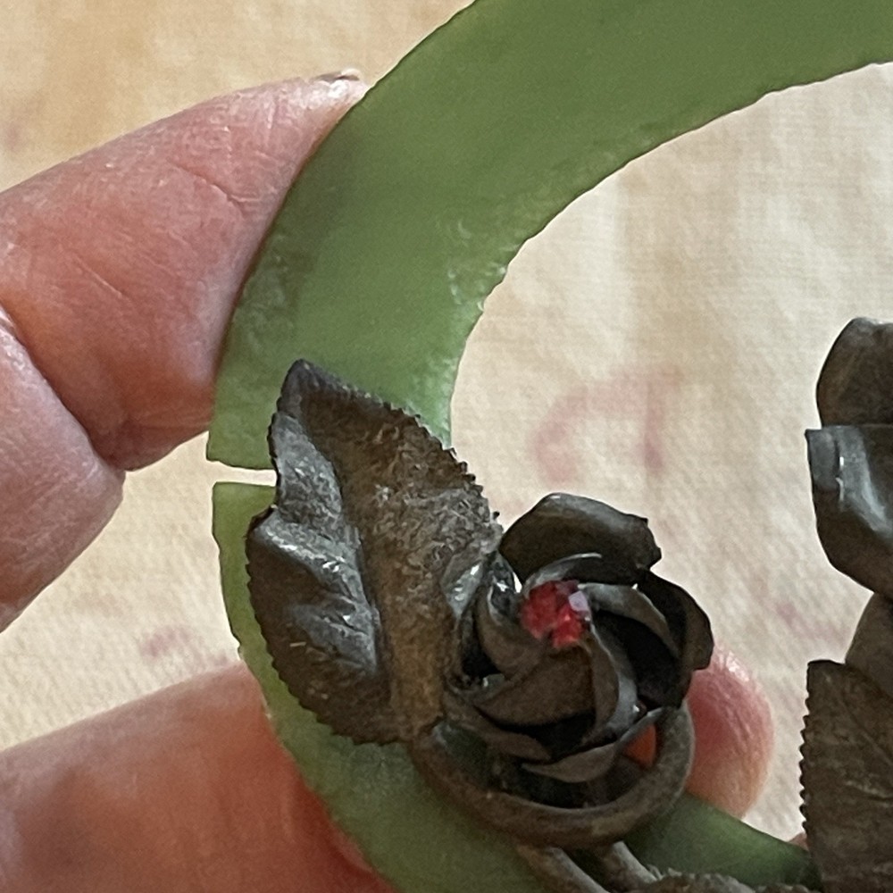 Group Bakelite & Metal Elements Decorative Embellishments Hardware Earrings