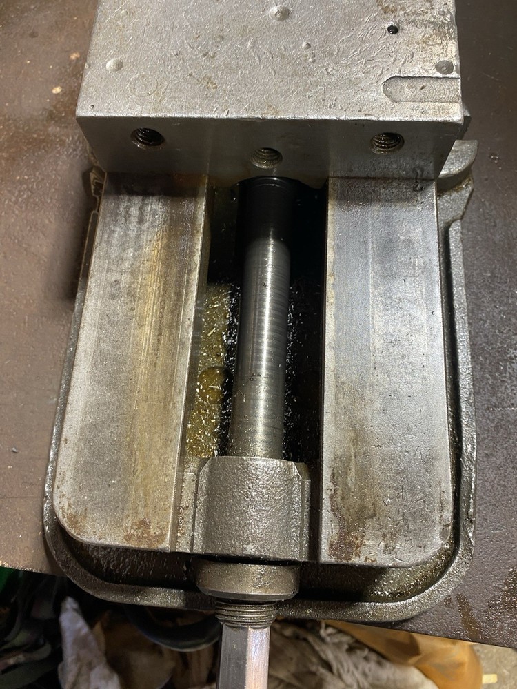 Kurt Machine Vise 6 “ With Handle ￼