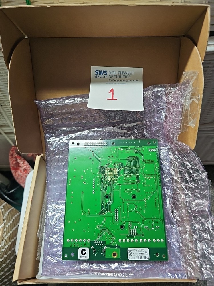 LNL-3300 LENEL Intelligent Systems Controller