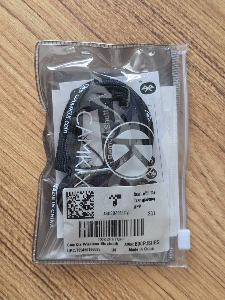 CamKix Bluetooth Camera Remote – Wireless Shutter for iOS & Android Smartphones