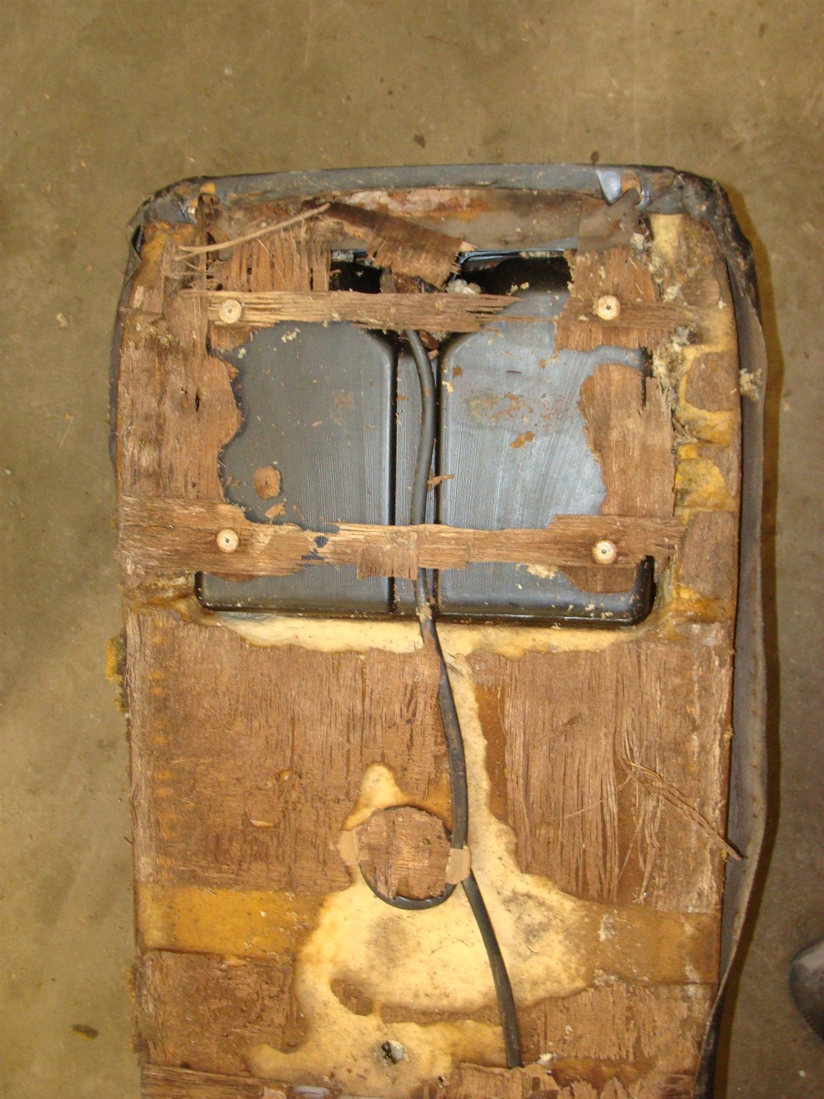 1992 YAMAHA PHAZER 2 II PZ480e seat, needs new base and trunk flap