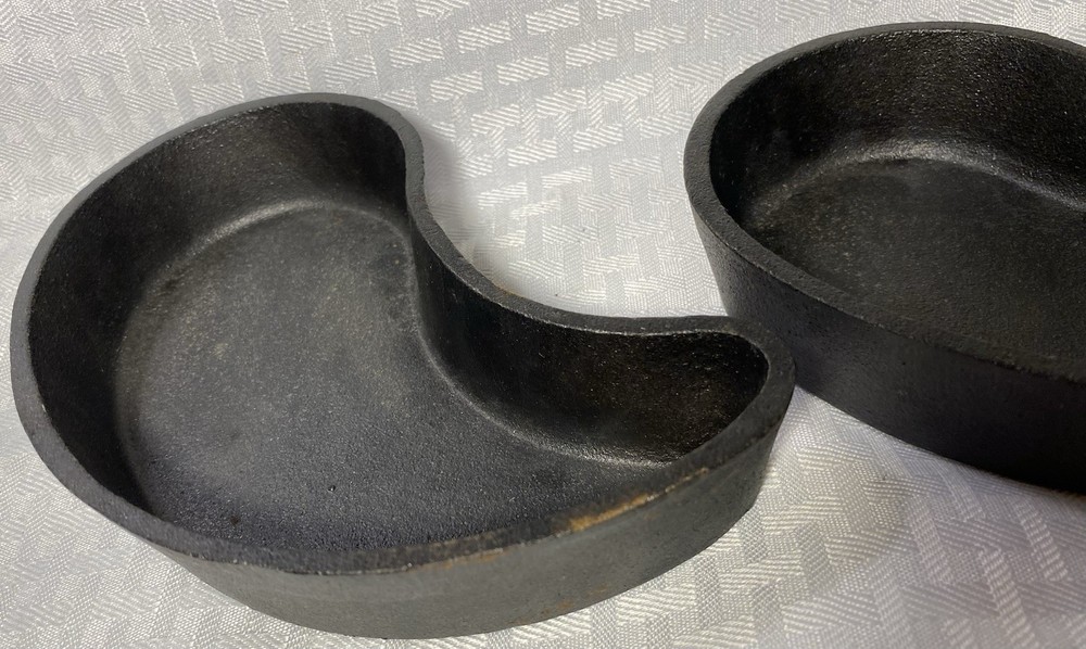 Cast Iron Ying Yang Baking/Dipping Pans