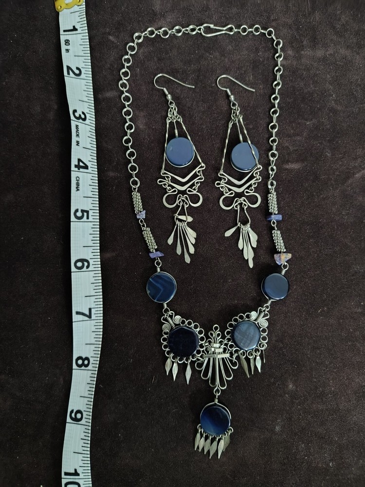 bib necklace earrings