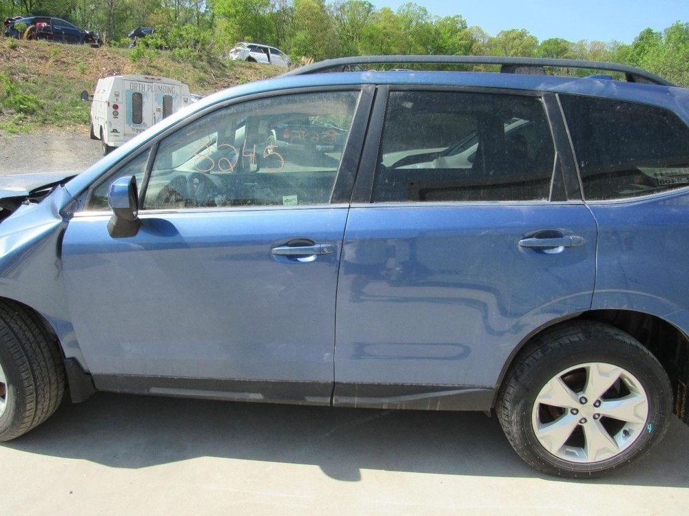 FORESTER 2016 Glove Box 1046593