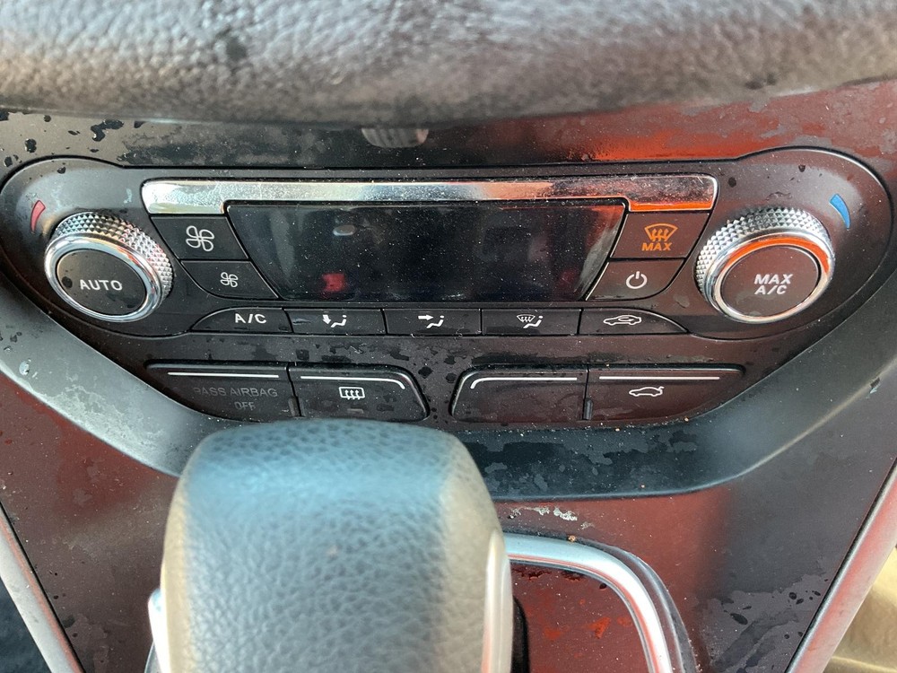 Used A/C Selector Switch fits: 2014 Ford Escape Front automatic temperature cont