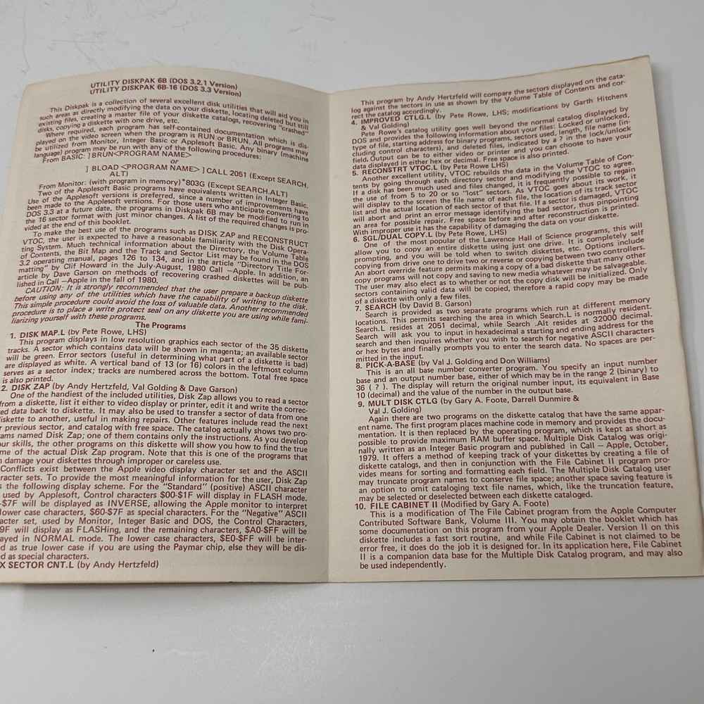 Apple PugetSound Program Library Exchange Utility DIskpaks Manual Rowe Hertzfeld