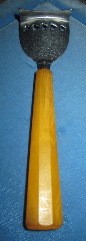 Vtg butterscotch Bakelite handled citrus zester bar tool
