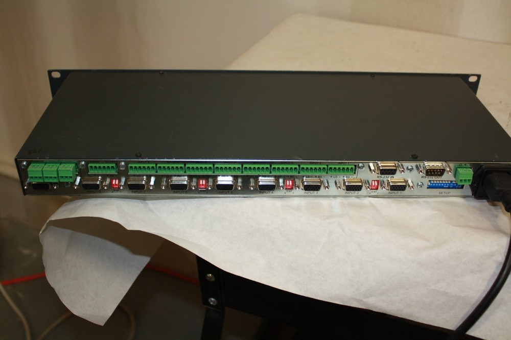KRAMER VP-81XL AUDIO SWITCHER